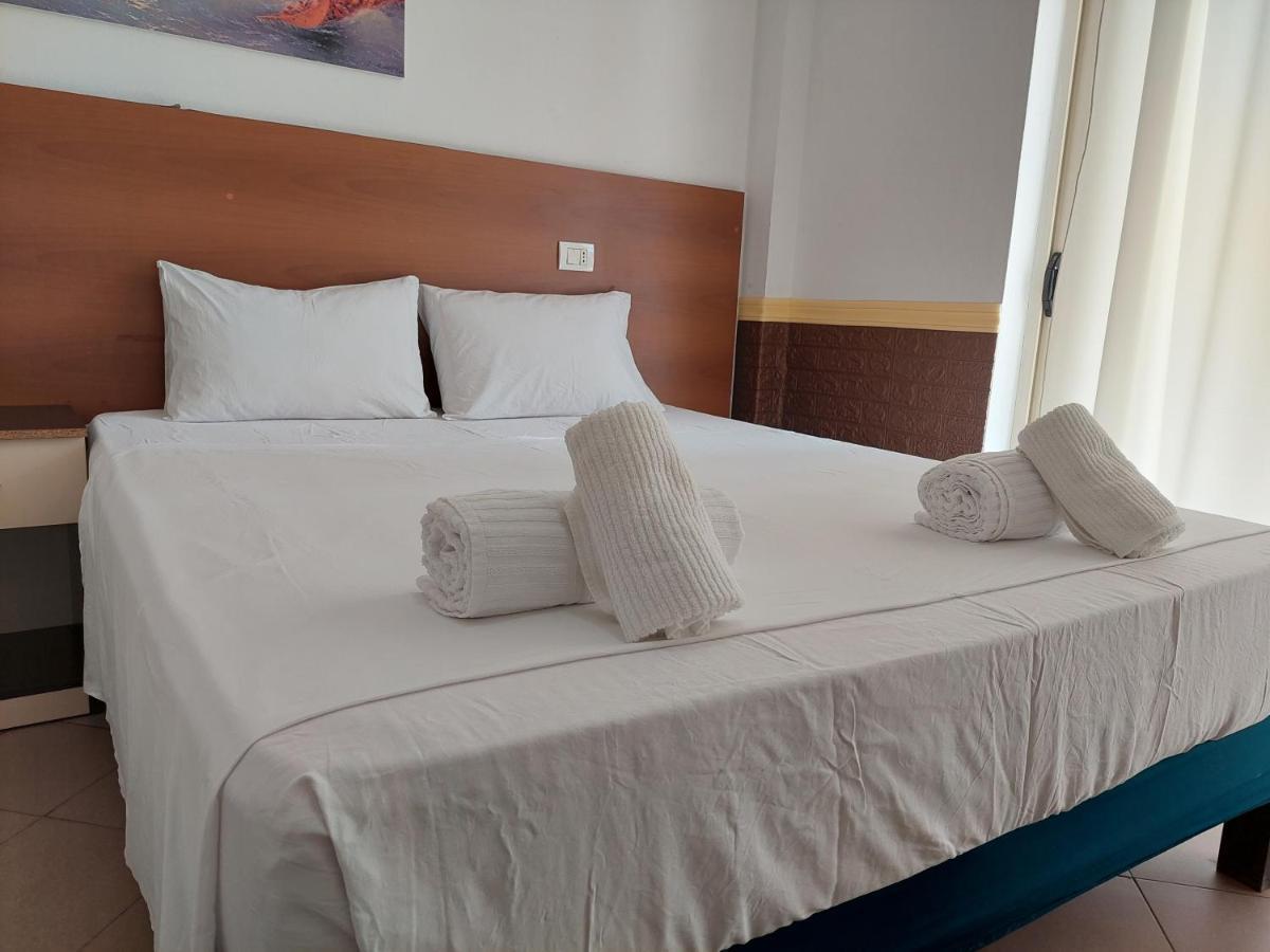 Hotel Nacional Durres Exterior photo